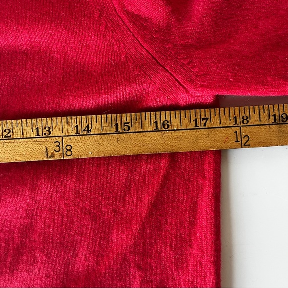 100% Cashmere Raspberry Pink/Red Button-Up Cardigan•size medium - Picture 9 of 11